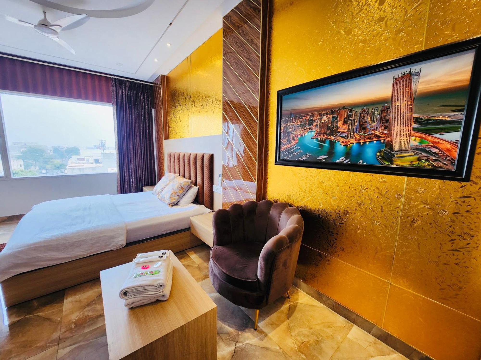 Holidayvilla & Suites Amritsar- Green Avenue Exterior foto