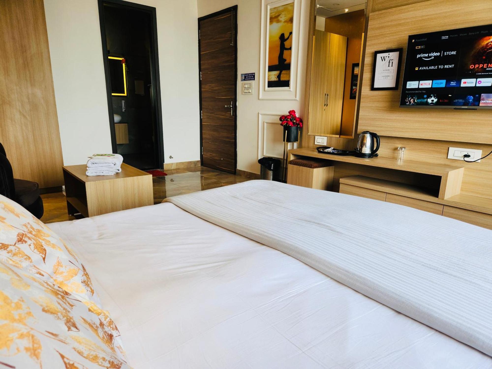 Holidayvilla & Suites Amritsar- Green Avenue Exterior foto